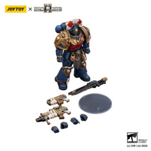 Ultramarines Relic Secundus Armour with Artificer Bolt Rifle,Chainsword and Bolt Pistol Action Figure Contents
