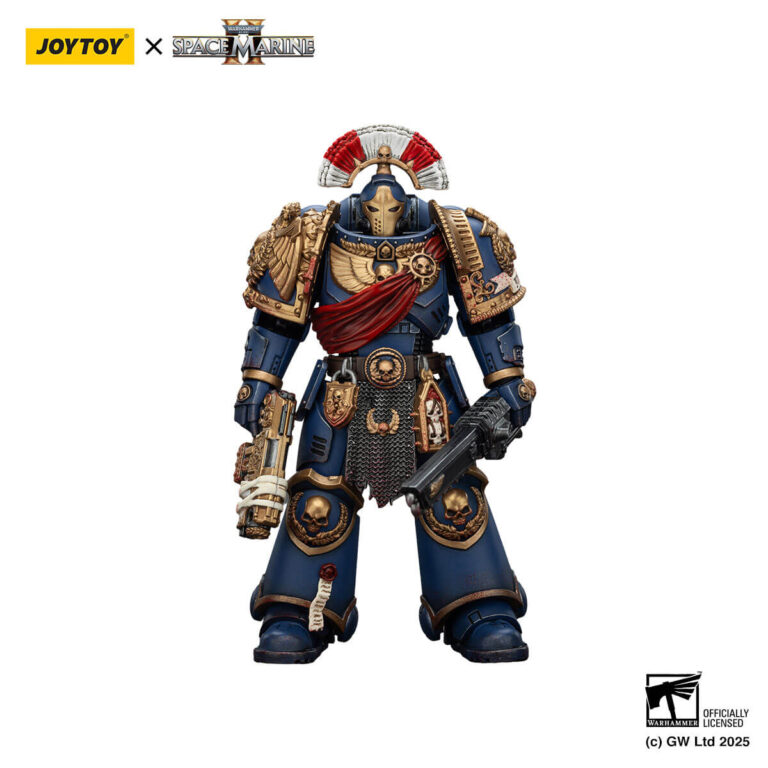 Ultramarines Relic Secundus Armour with Artificer Bolt Rifle,Chainsword and Bolt Pistol Action Figure Front View